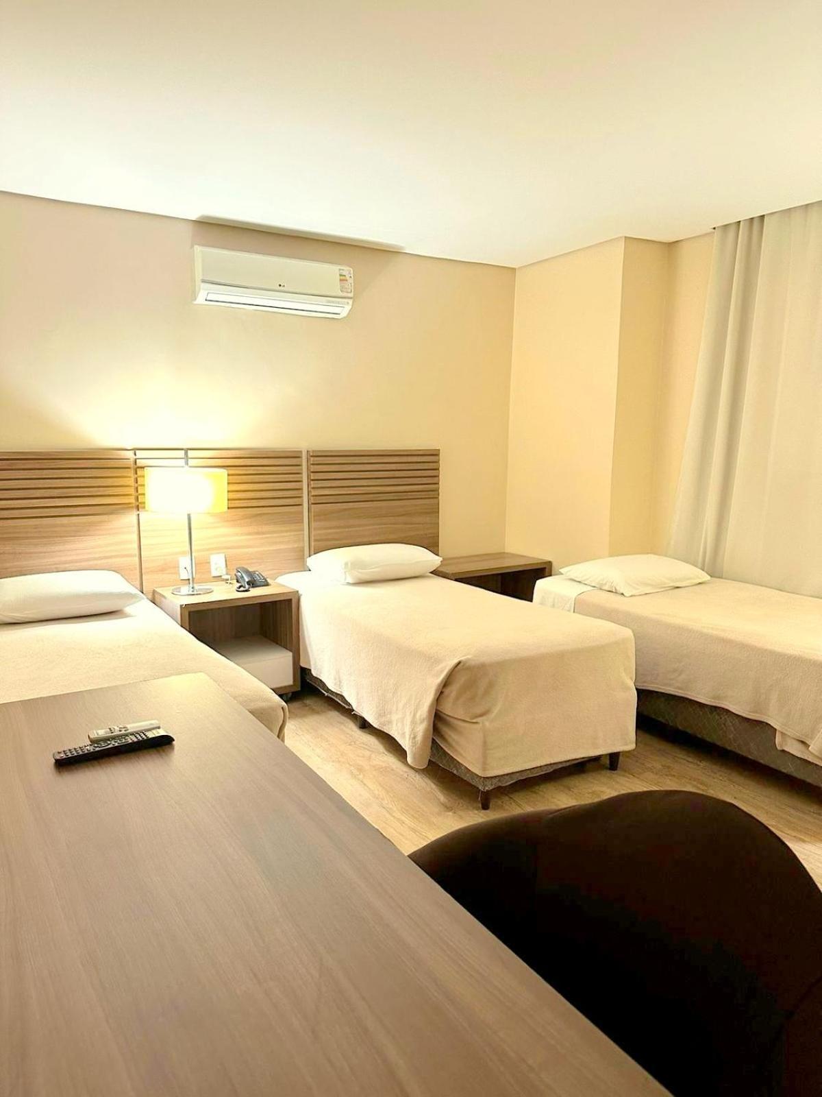 Umbu Hotel Porto Alegre - Centro Historico - Prox Aeroporto 15Min Ngoại thất bức ảnh
