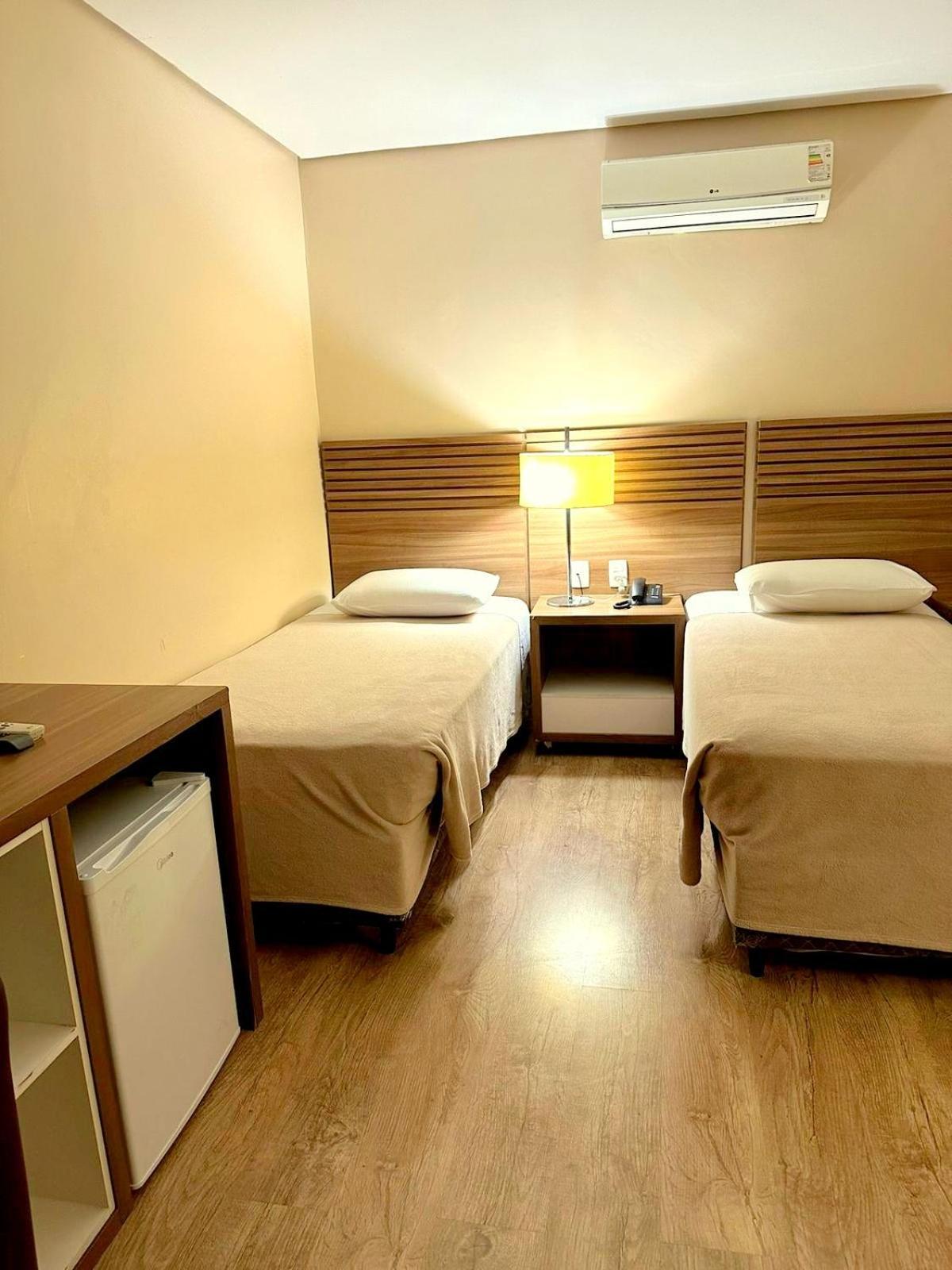 Umbu Hotel Porto Alegre - Centro Historico - Prox Aeroporto 15Min Ngoại thất bức ảnh