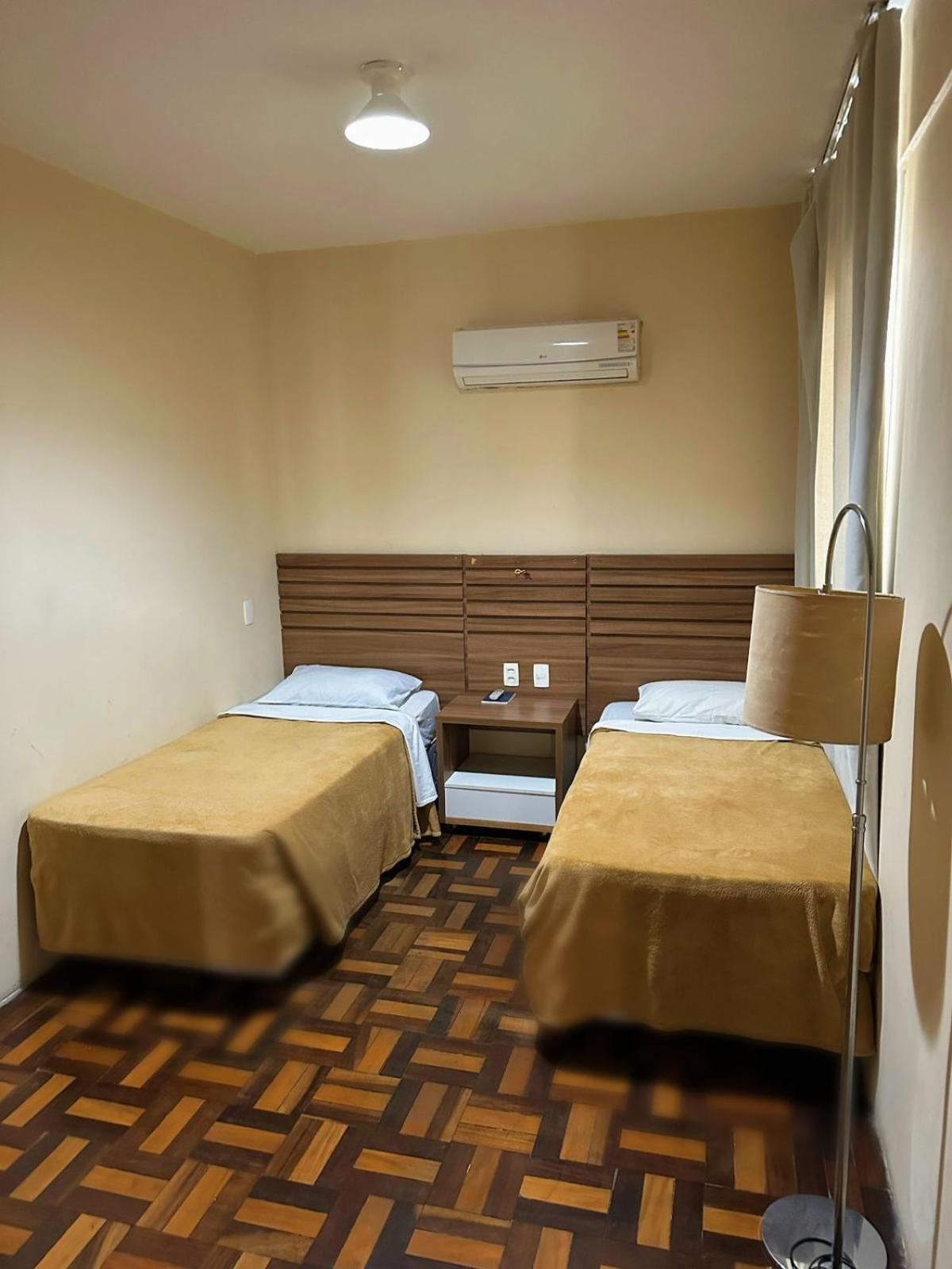 Umbu Hotel Porto Alegre - Centro Historico - Prox Aeroporto 15Min Phòng bức ảnh