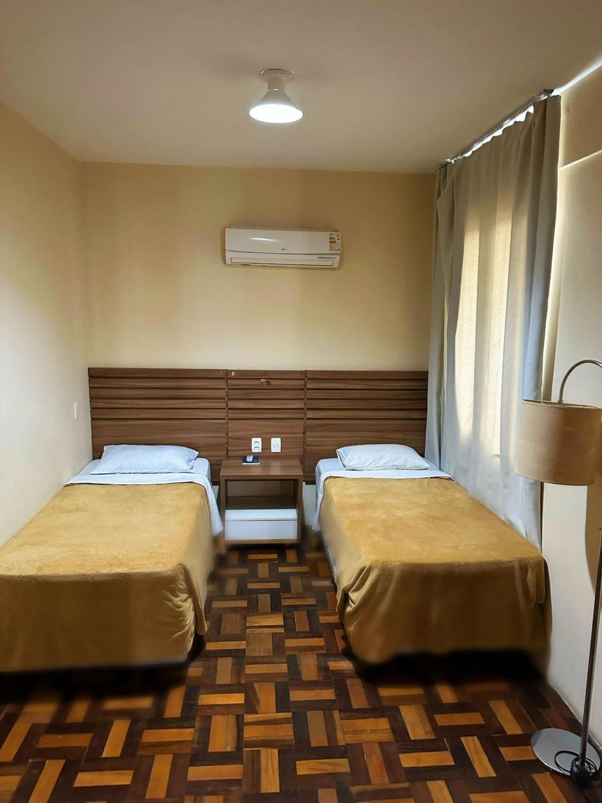 Umbu Hotel Porto Alegre - Centro Historico - Prox Aeroporto 15Min Phòng bức ảnh