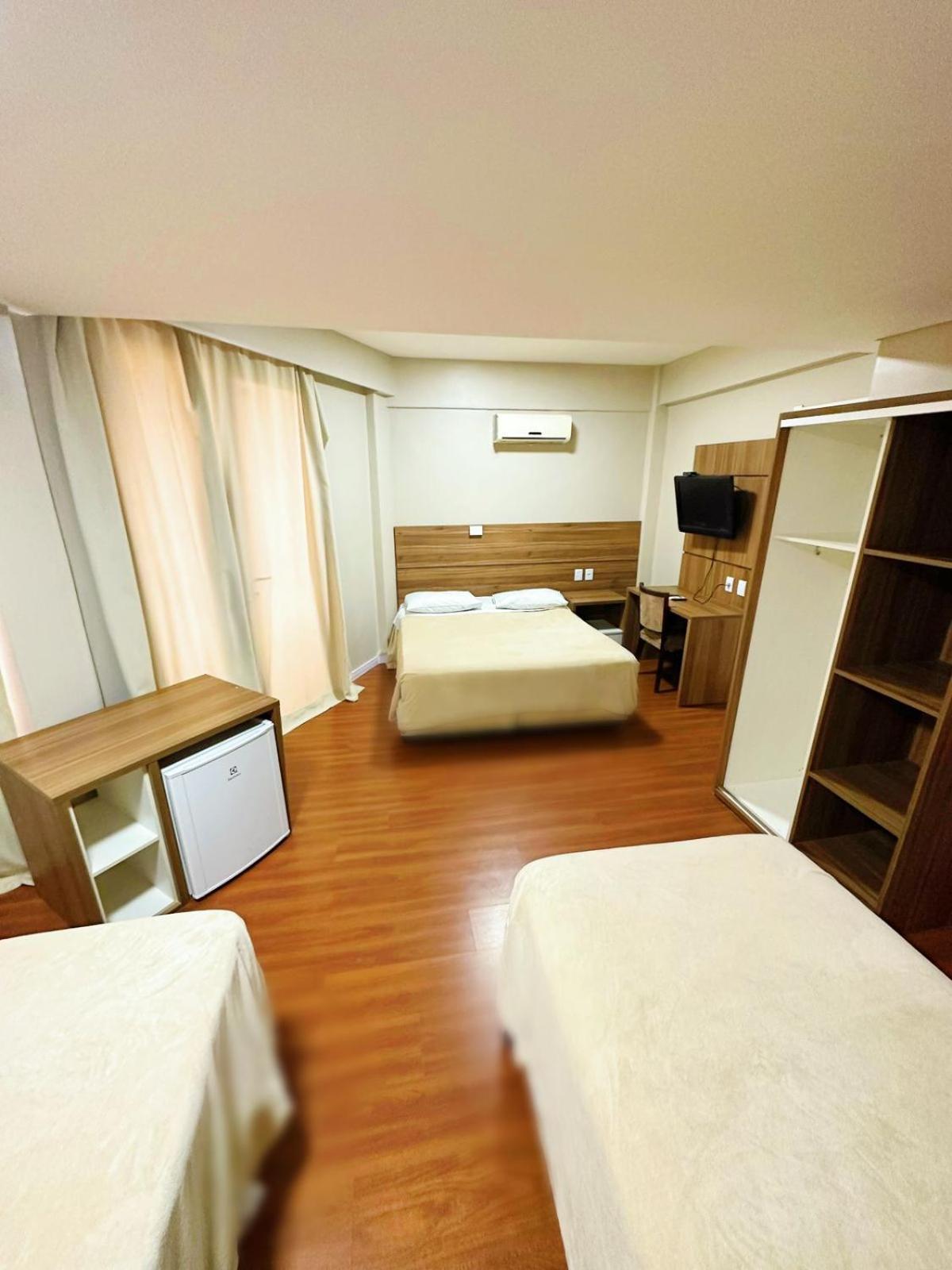 Umbu Hotel Porto Alegre - Centro Historico - Prox Aeroporto 15Min Phòng bức ảnh