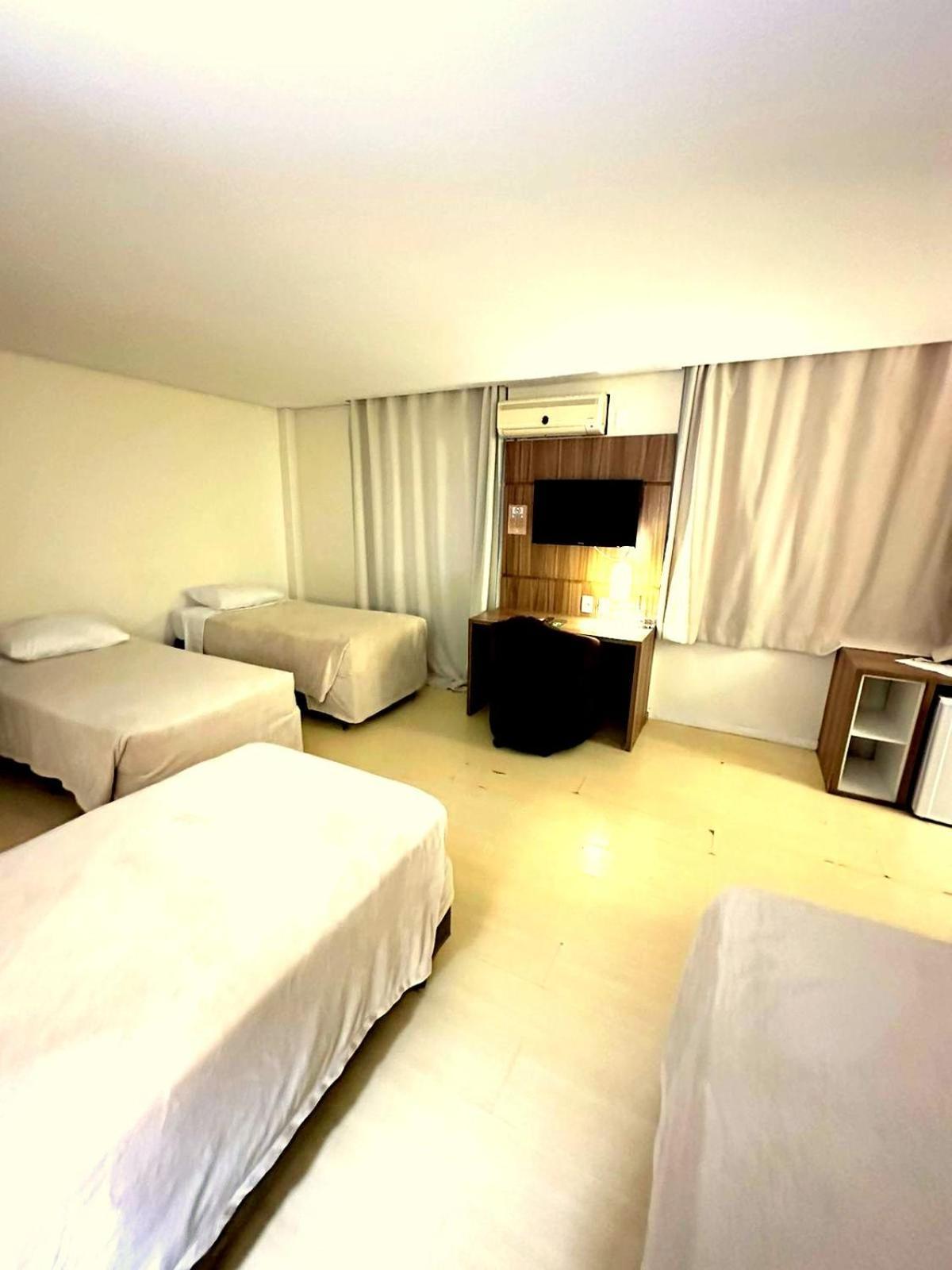 Umbu Hotel Porto Alegre - Centro Historico - Prox Aeroporto 15Min Phòng bức ảnh